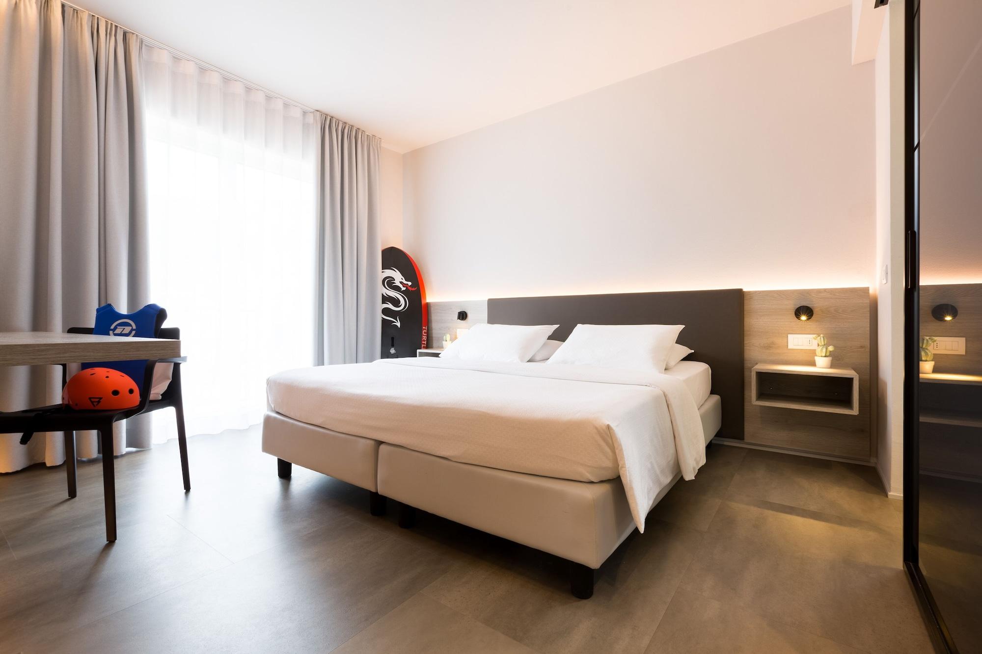 Goti Hotel Torbole Sul Garda Exteriör bild